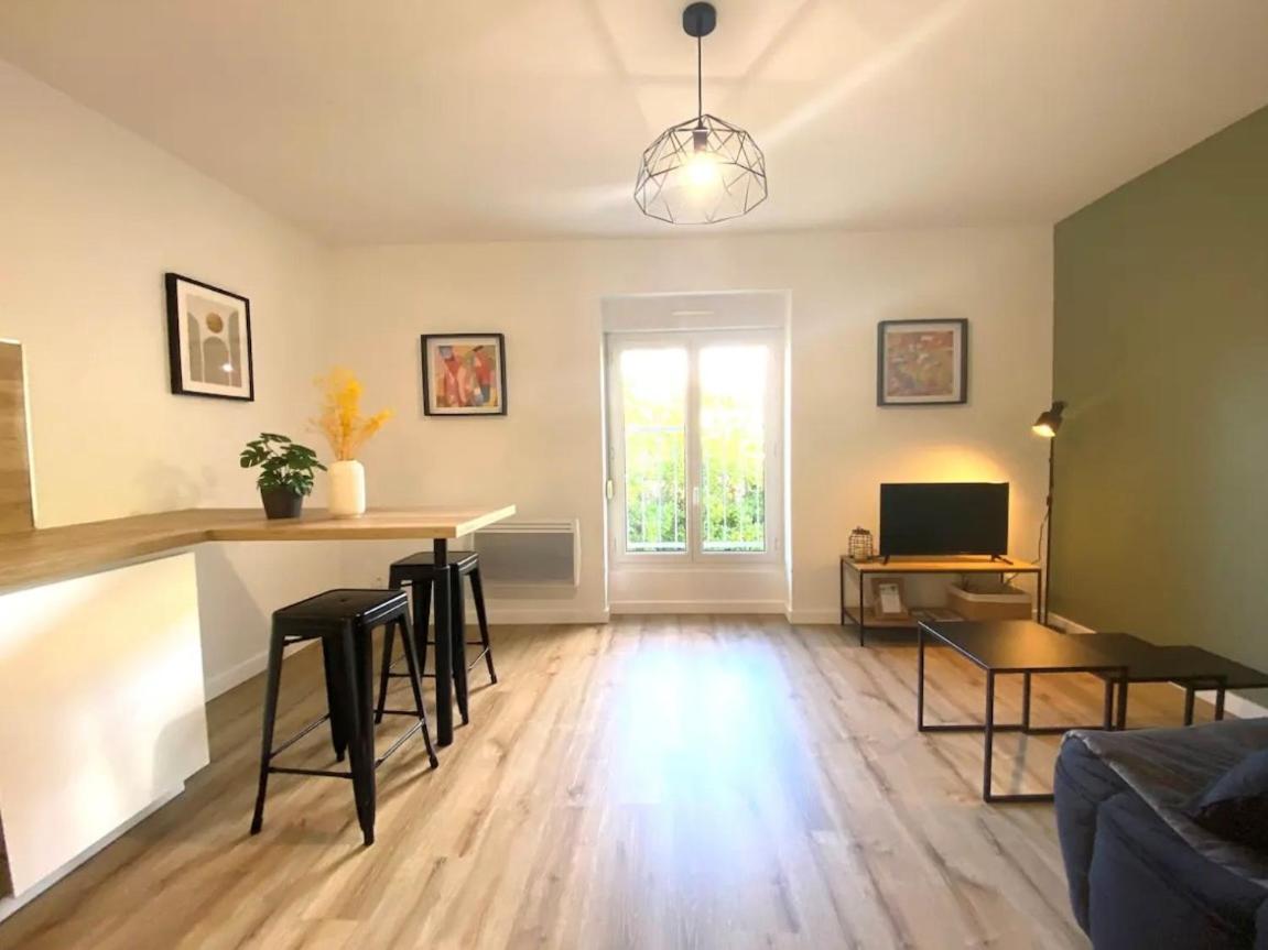 Appartements Avenue General Leclerc Vienne  Zewnętrze zdjęcie